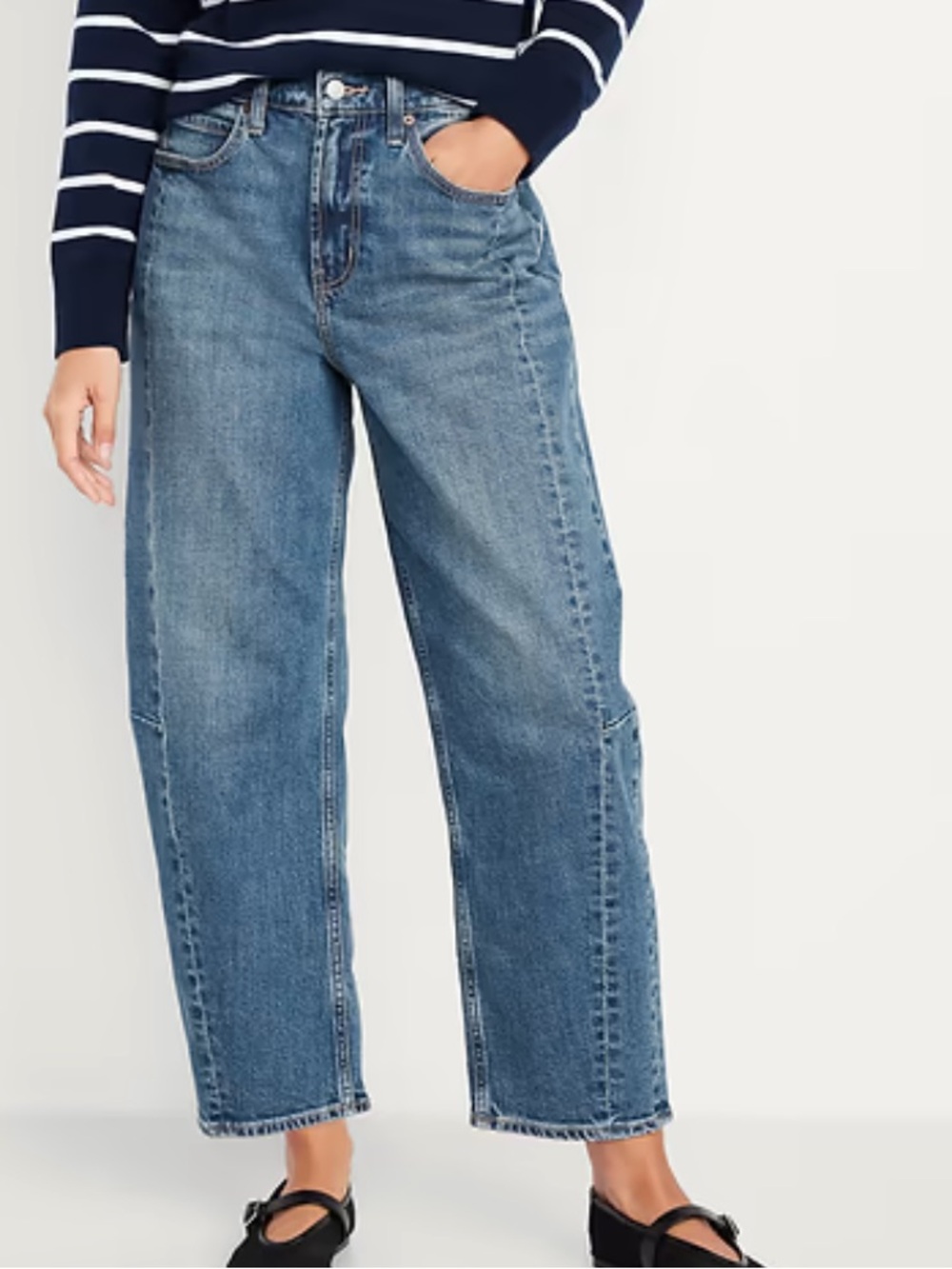 Old Navy Barrel Jeans size 6
